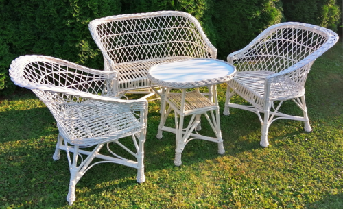 zestaw stolik owalny dwa fotele ławka.png