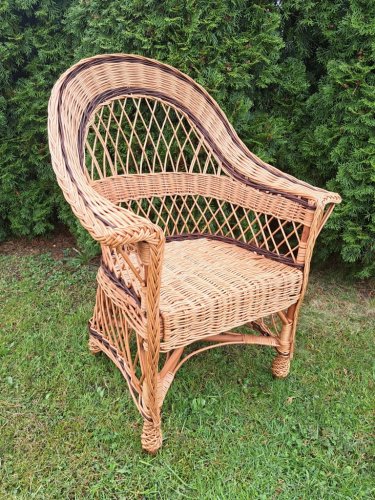 Fotel TOM 2 wiklinowy market iwarpol.jpg