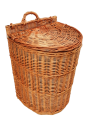 kosz wiklinowy na plecy z wiekiem 2.png