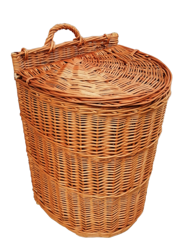 kosz wiklinowy na plecy z wiekiem 2.png